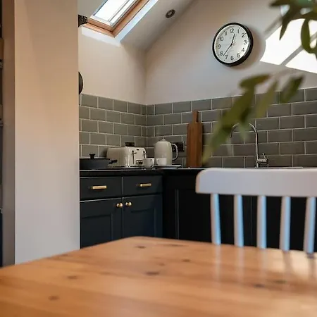 펜션 The Stables, Converted Barn Outside