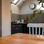 Casa vacanze The Stables, Converted Barn Outside